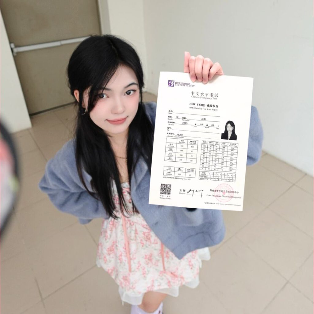 Học viên nhà Edmicro HSK sau 10 tháng đồng hành đã đỗ HSK5